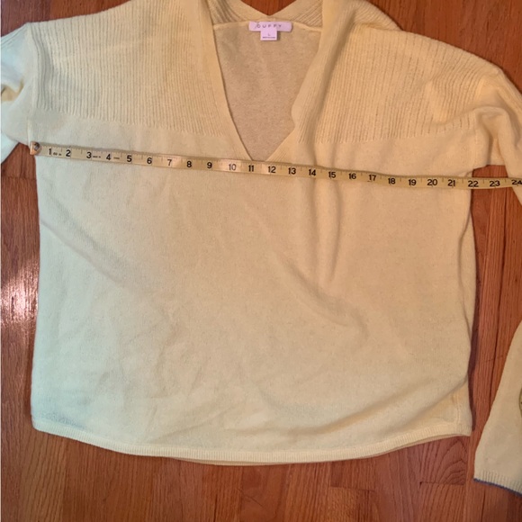 NWOT Duffy cashmere pale yellow sweater size large - Picture 7 of 8